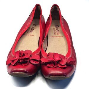 Dorking by Fluchos Leather Flower Top Flats Sz 40